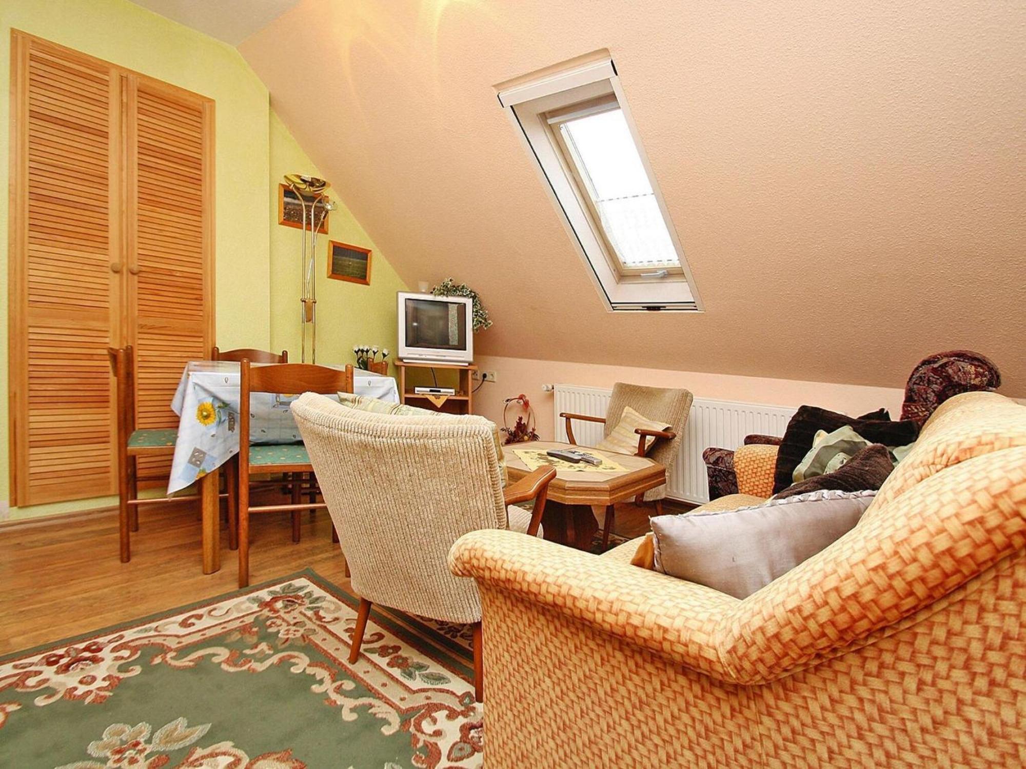 Apartment In Luckaitztal Gossda With Parking Space Bagian luar foto