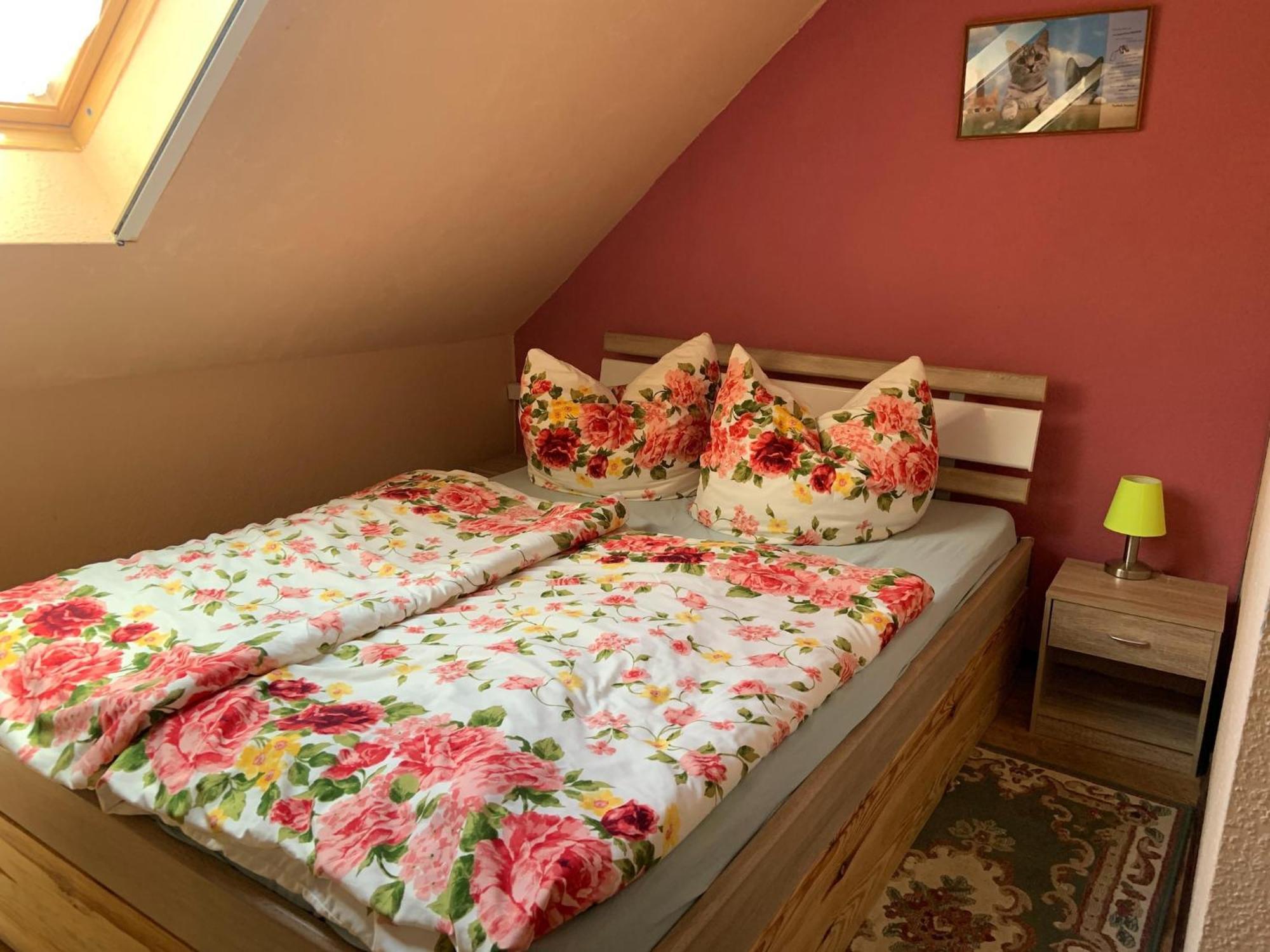Apartment In Luckaitztal Gossda With Parking Space Bagian luar foto